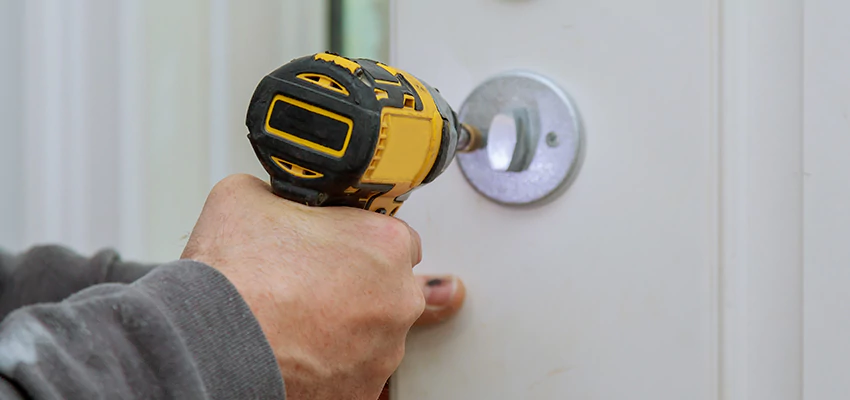 Street Locksmith For Smart Lock Repair in Soledad, CA